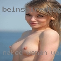 Naked woman wanna masturbate